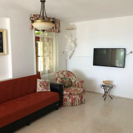 Bankev Sitesi Kargi Koyu Ilginlar Plaji 빌라